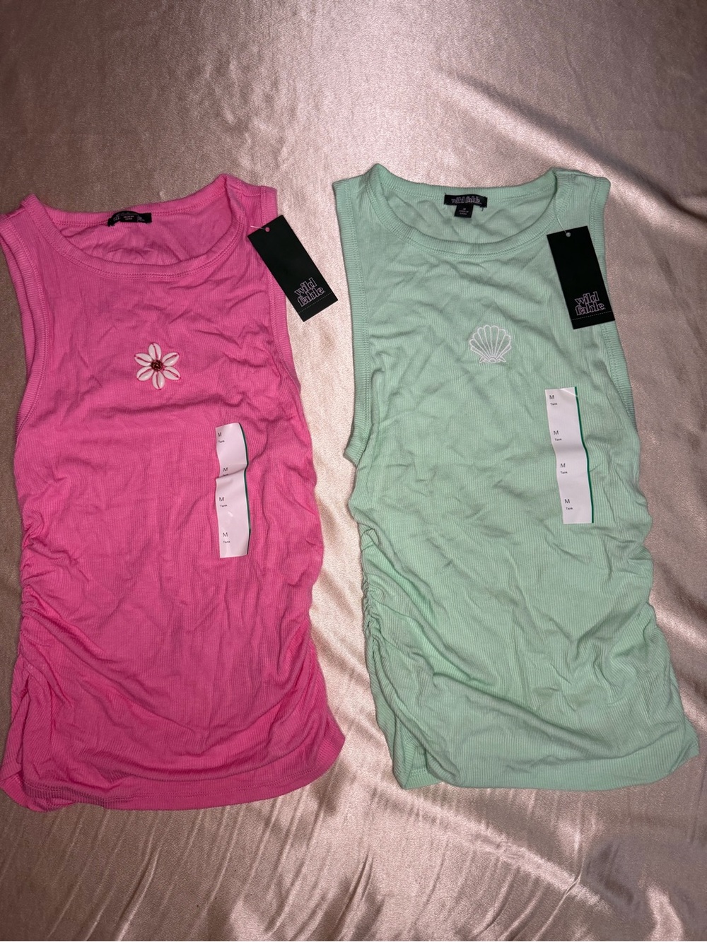 Wild Fable Women Ribbed Ruched Tank Top Bundle Graphic Embroidery Size M NWT
